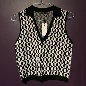 Polo v-neck knitted tank top